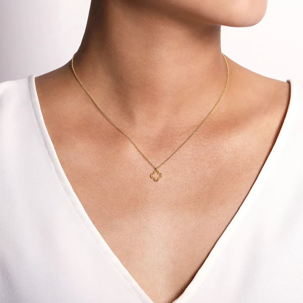 Gabriel & Co., 14K Yellow Gold Open Clover Pendant Necklace