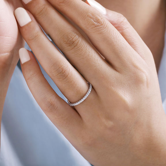 Gabriel & Co., Montreal - 14K White Gold Shared Prong Diamond Wedding Band - 0.25 ct