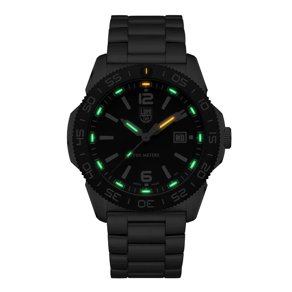 Luminox Pacific Diver - Dive Watch