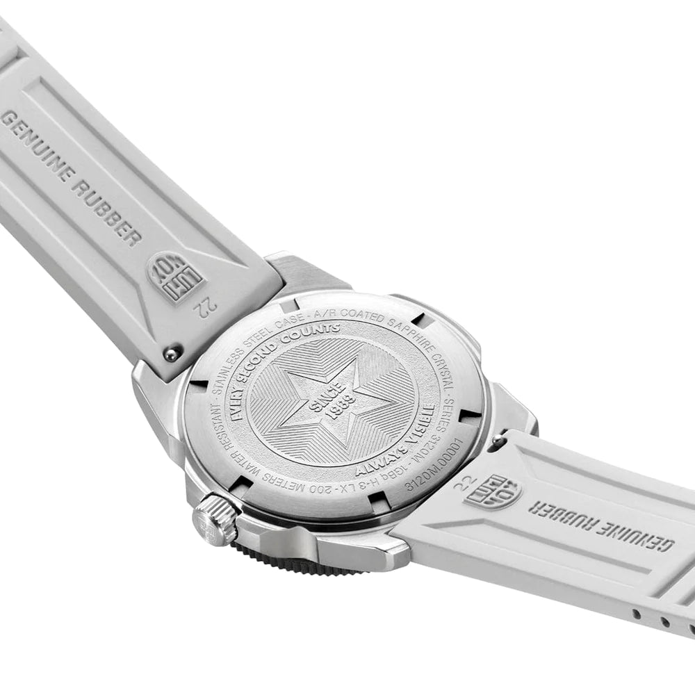 Luminox Pacific Diver Ripple Dive Watch 39mm