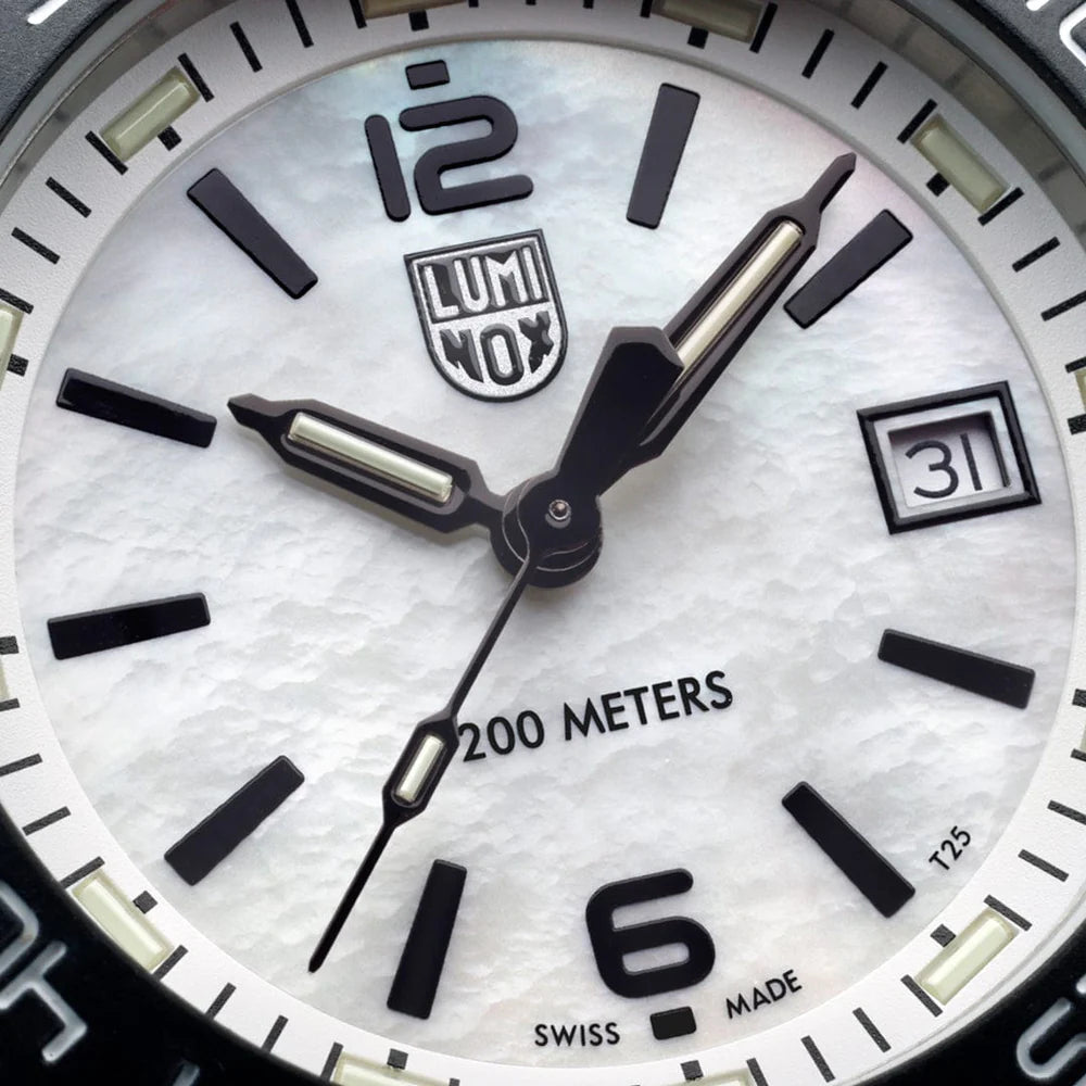 Luminox Pacific Diver Ripple Dive Watch 39mm