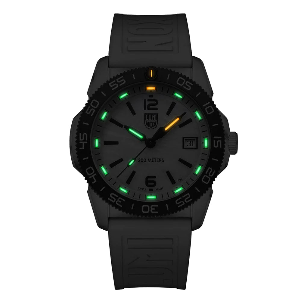 Luminox Pacific Diver Ripple Dive Watch 39mm