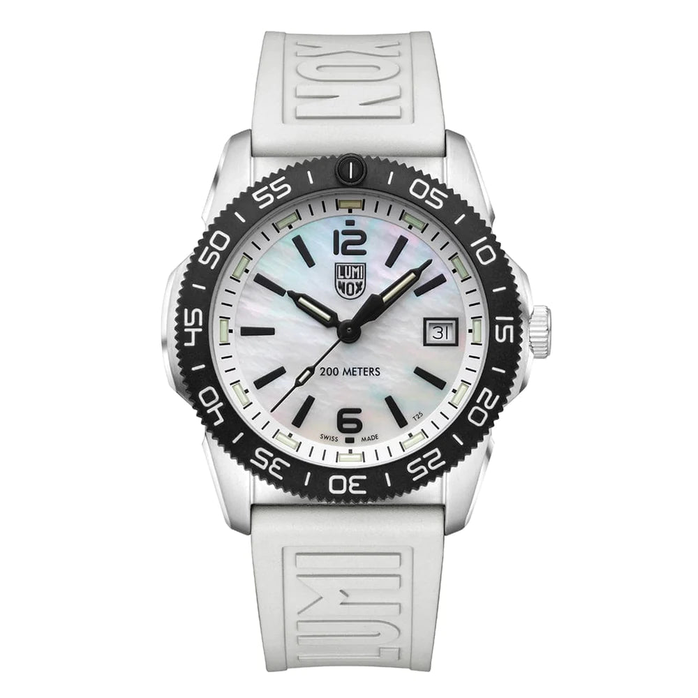 Luminox Pacific Diver Ripple Dive Watch 39mm