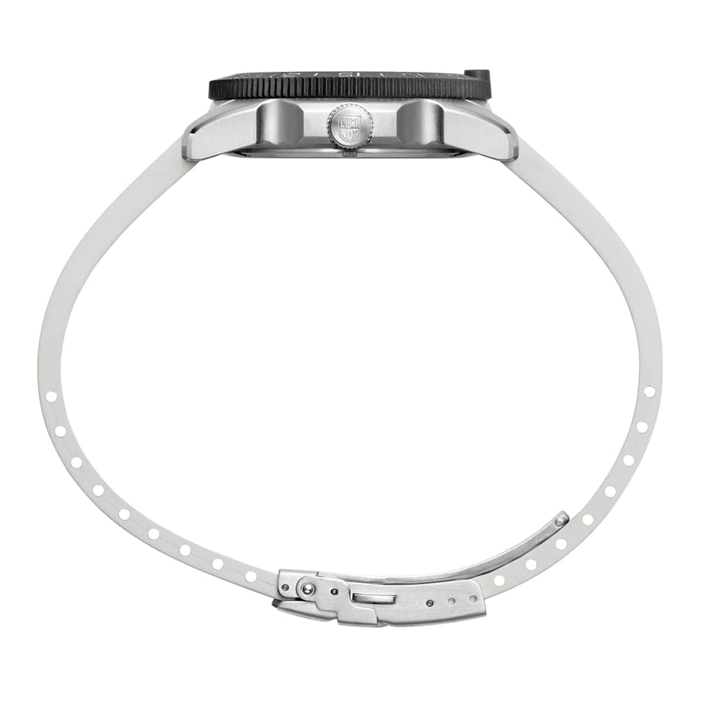 Luminox Pacific Diver Ripple Dive Watch 39mm