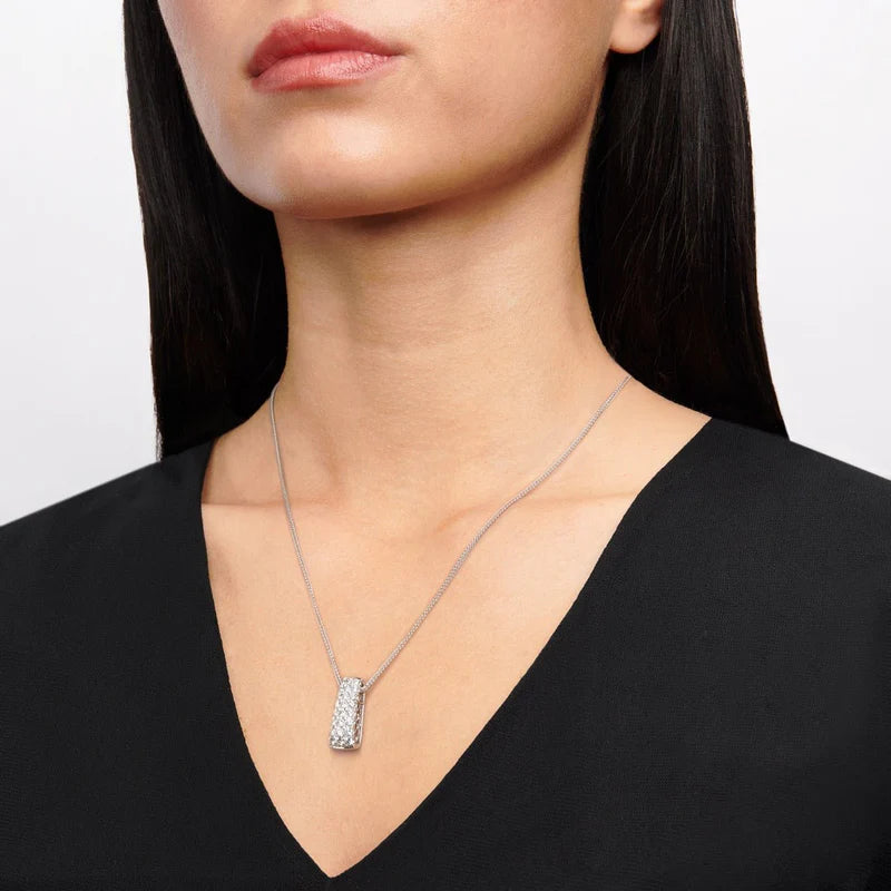 Simon G., Simon-Set Pendant Necklace in 18K Gold With Diamonds