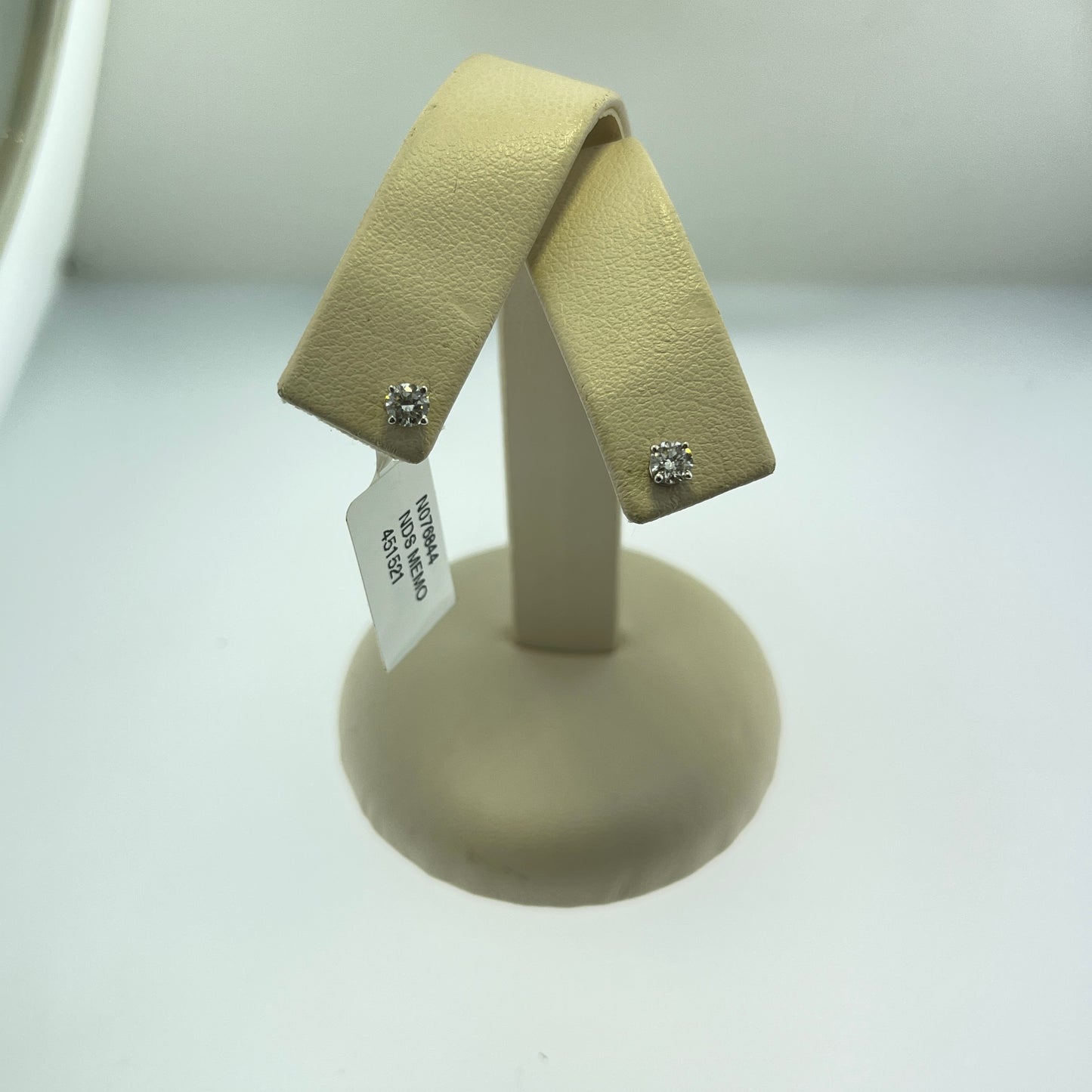 14K White Gold Diamond Stud Earrings