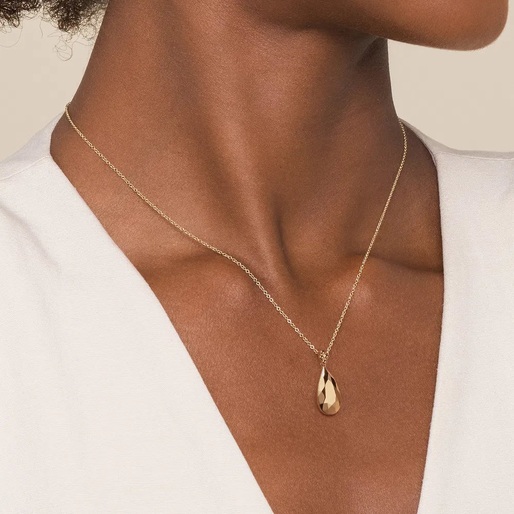 Gabriel & Co., 14K Yellow Plain Gold Bujukan and Teardrop Texture Pendant Necklace