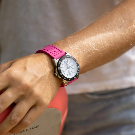Luminox Pacific Diver Ripple Dive Watch with Vivid Pink Band 39mm