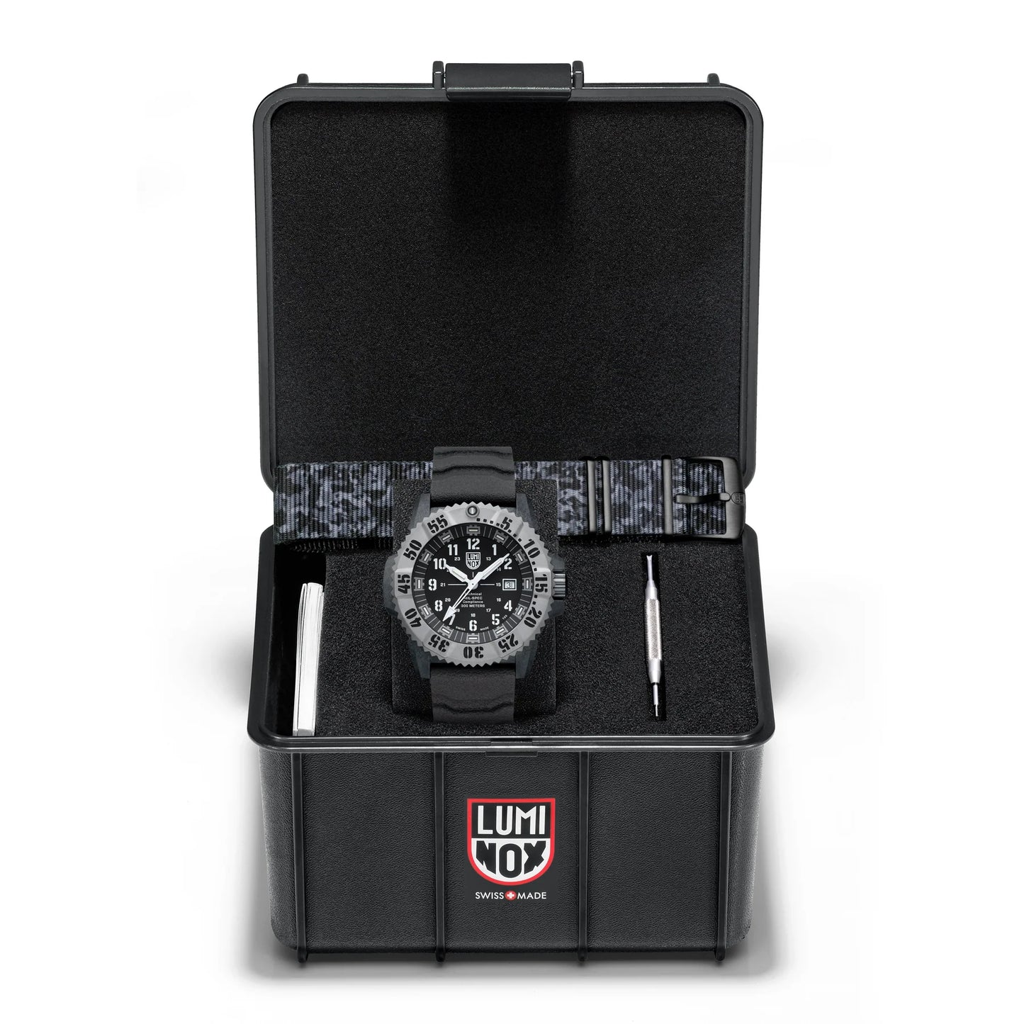 LUMINOX MIL-SPEC Military Watch, 46mm Set