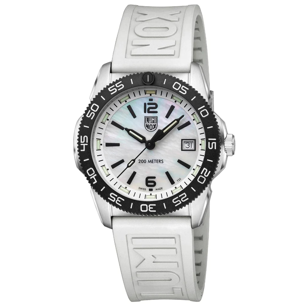 Luminox Pacific Diver Ripple Dive Watch 39mm