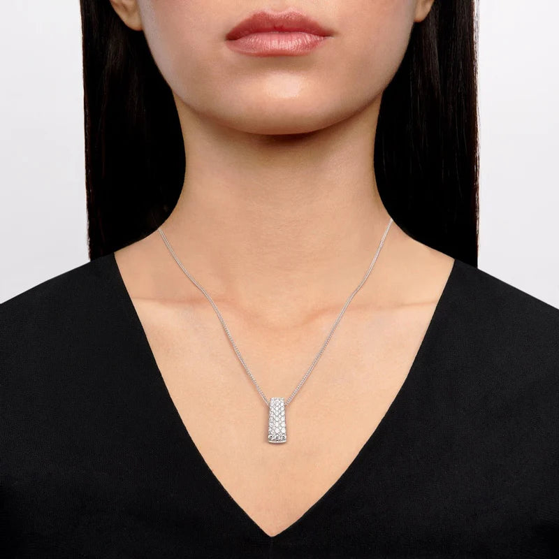 Simon G., Simon-Set Pendant Necklace in 18K Gold With Diamonds